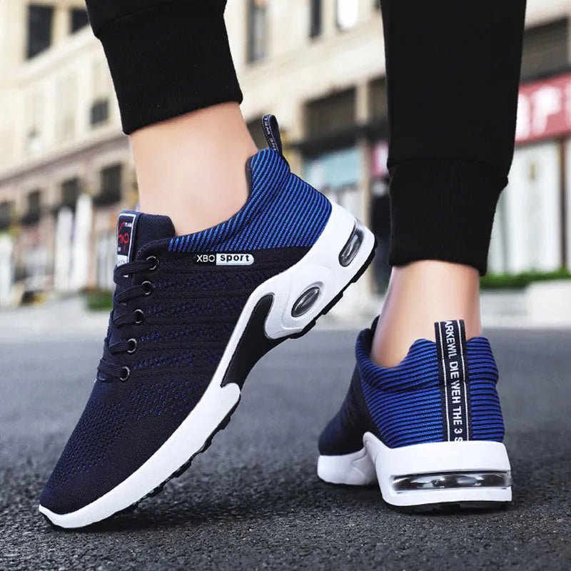 Men's breathable mesh lace-up running sneakers with striped design in black blue colour option
