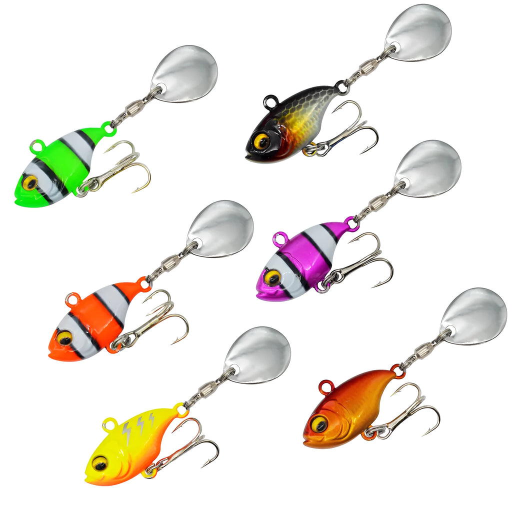Metal fishing lure with rotating sequins in gold colour option