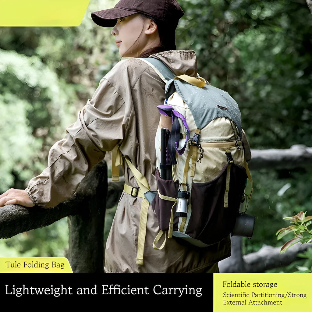 Lightweight nylon outdoor mountaineering backpack 8L in dark blue unisex design