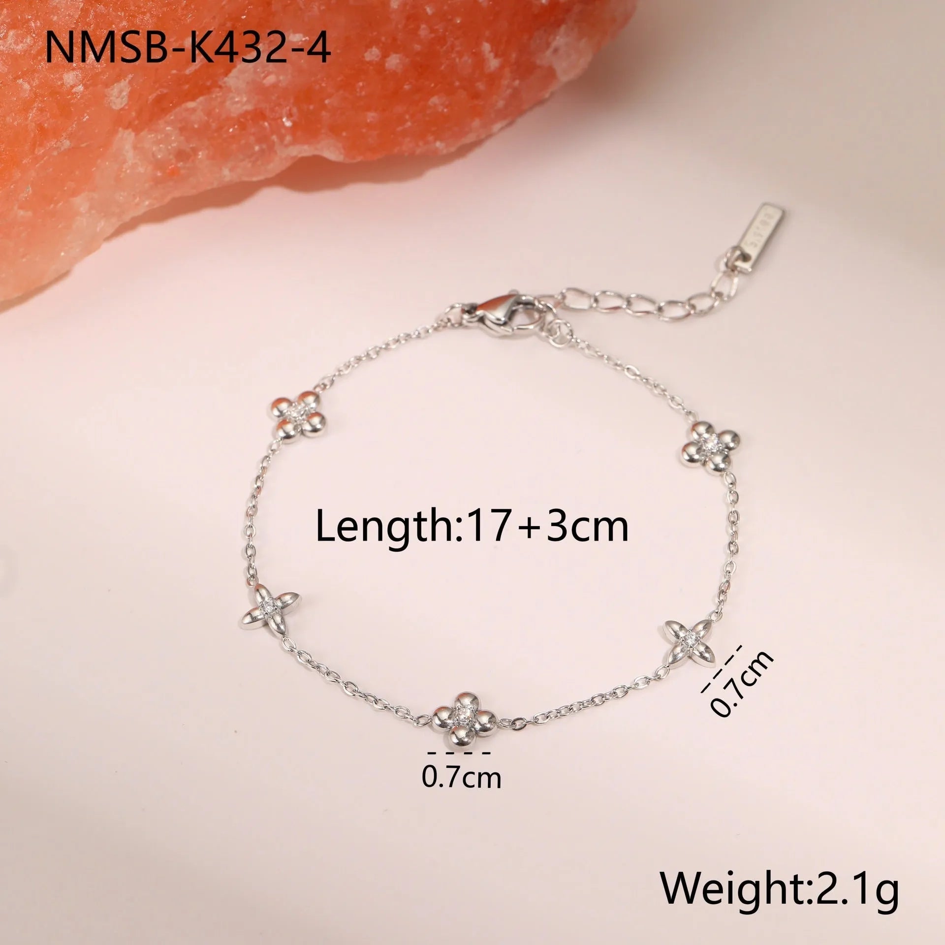 Women's stainless steel bracelet with 18K gold plating and geometric hexagonal star pendant jewellery