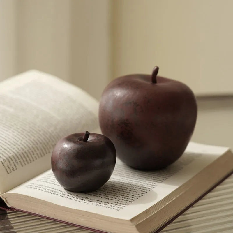Ceramic apple desktop ornament in retro Chinese style, available in large and small size options