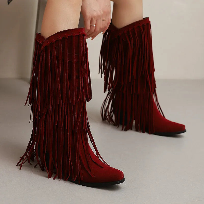 Women's suede mid-calf boots with chunky heel and square toe in beige colour