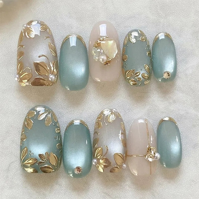 Women's three-dimensional flower butterfly love nail sticker plastic self-adhesive 30 bits per box multiple colours