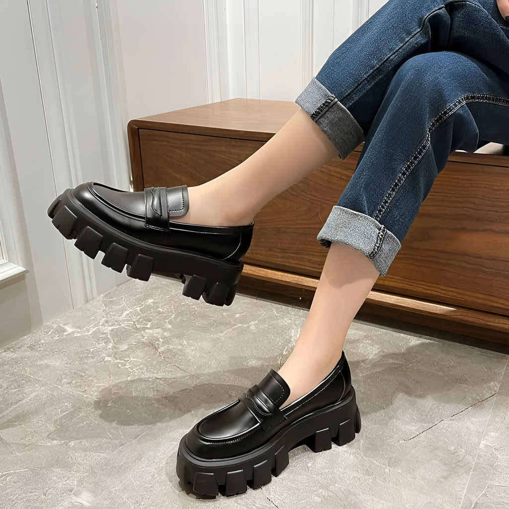 British wide fit loafers in patent leather and matte finishes with rubber sole