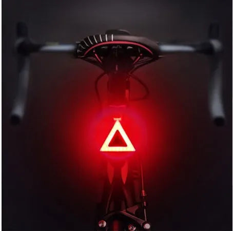 USB rechargeable bicycle taillight with 10 lumen COB LED and Velcro strap mount