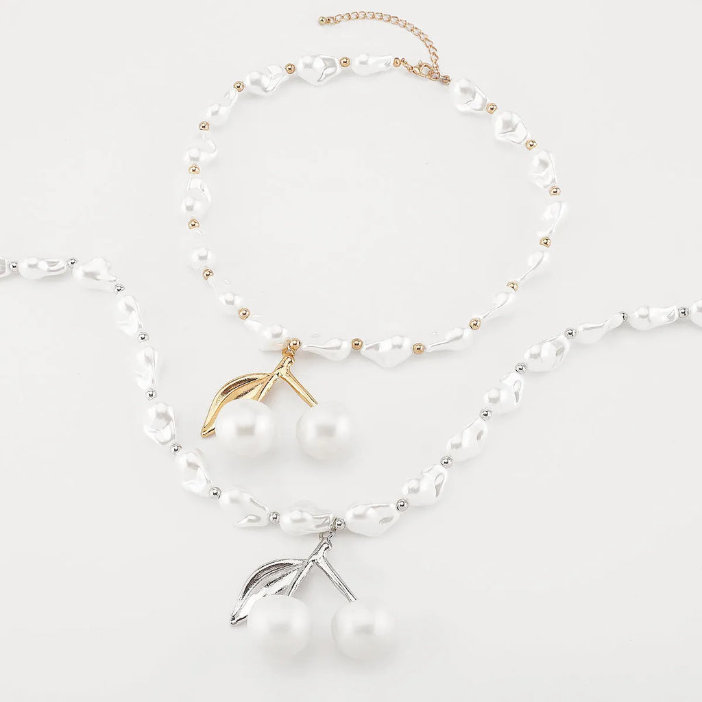Geometric fruit pendant women's necklace in gold or white K with imitation pearl chain