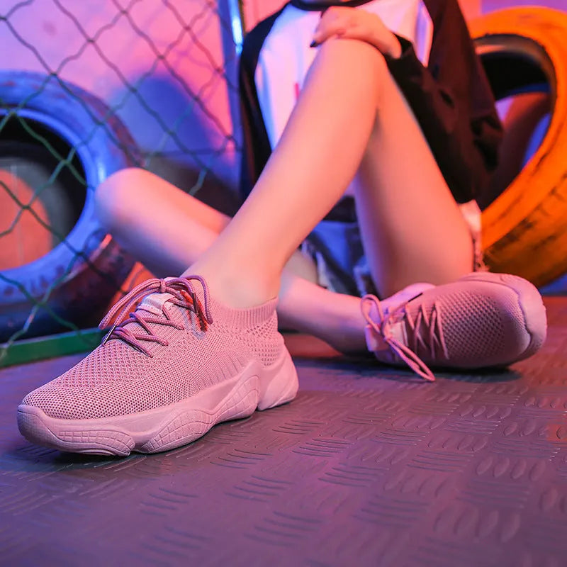 Women's white casual sports shoes with woven upper and thick rubber sole