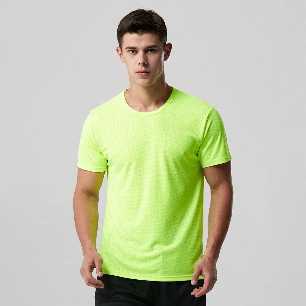 Men quick dry slim fit t-shirt in solid colour, round neck, short sleeves for running and gym training