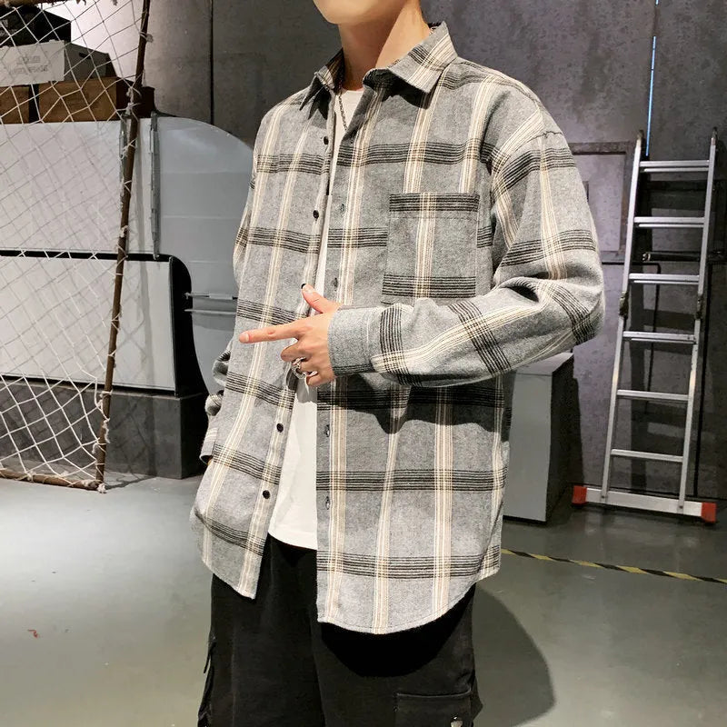 Men's loose fit plaid shirt with long sleeves in polyester fibre, available in black