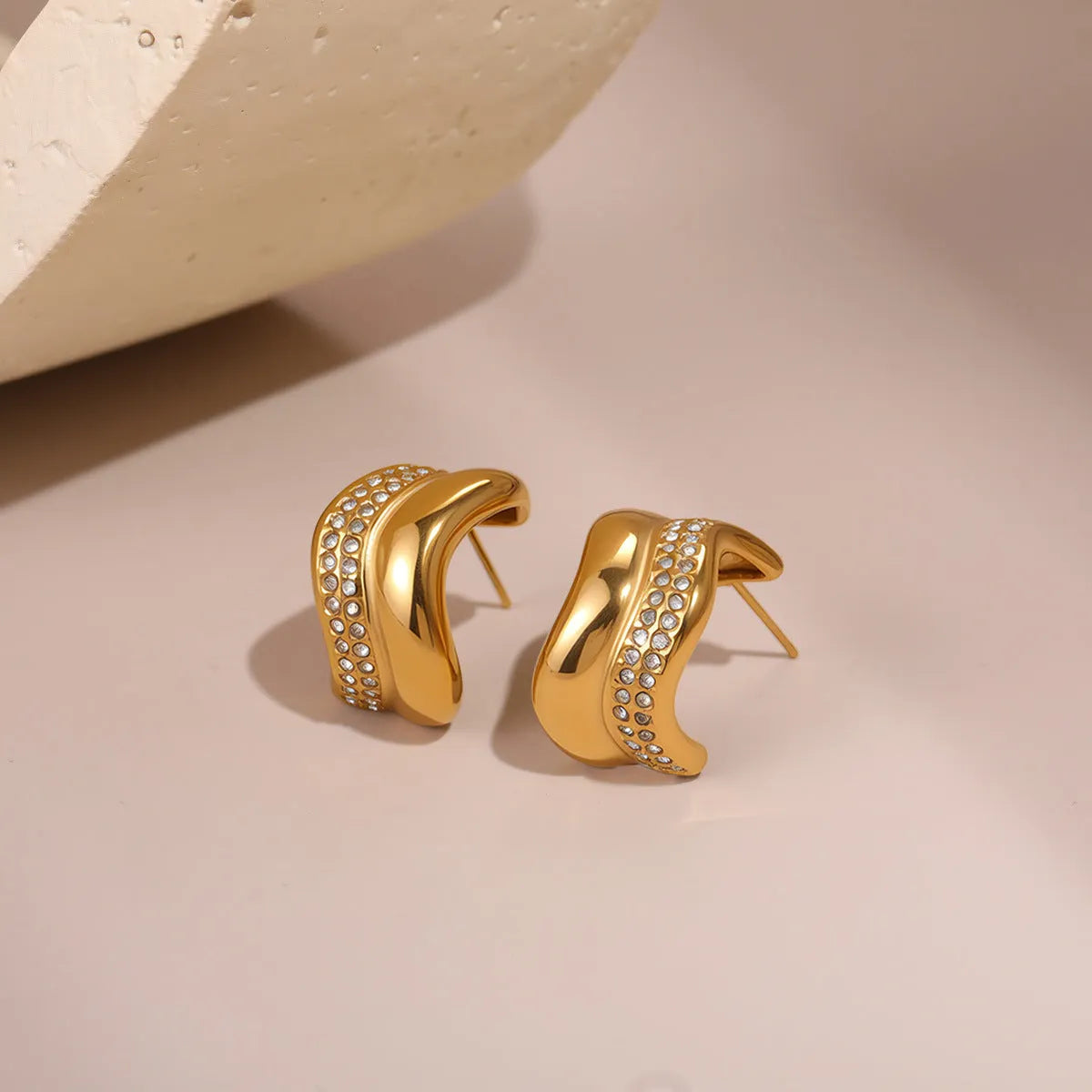 Stainless steel 18K gold plated triangle geometric stud earrings for women fashion OL light luxury style