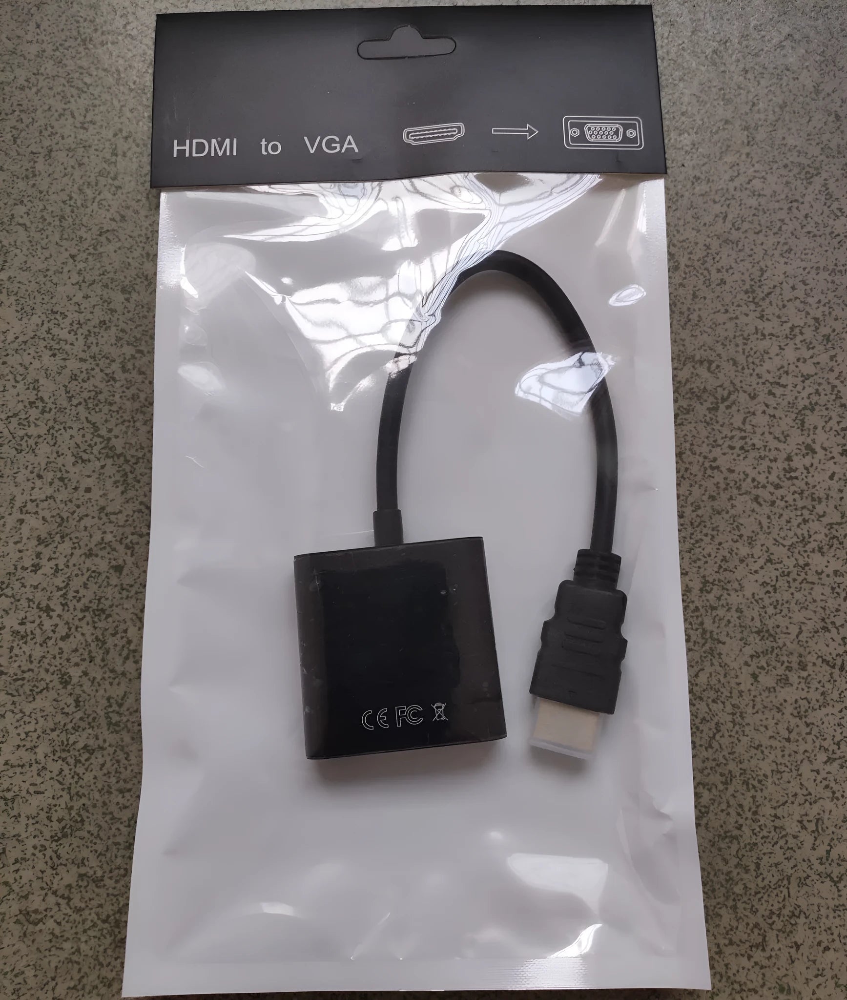 HDMI to VGA converter cable with 30cm length and black or white colour option