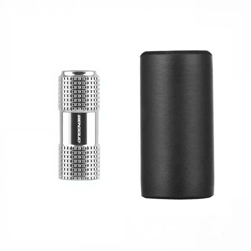 Portable air nozzle for bicycle inflation in black aluminium alloy, with fast charging pump attachment