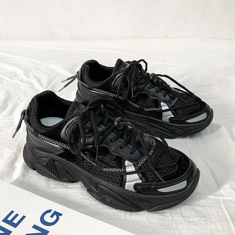 Men's white Korean style platform sports shoes with lace-up front on a plain background.