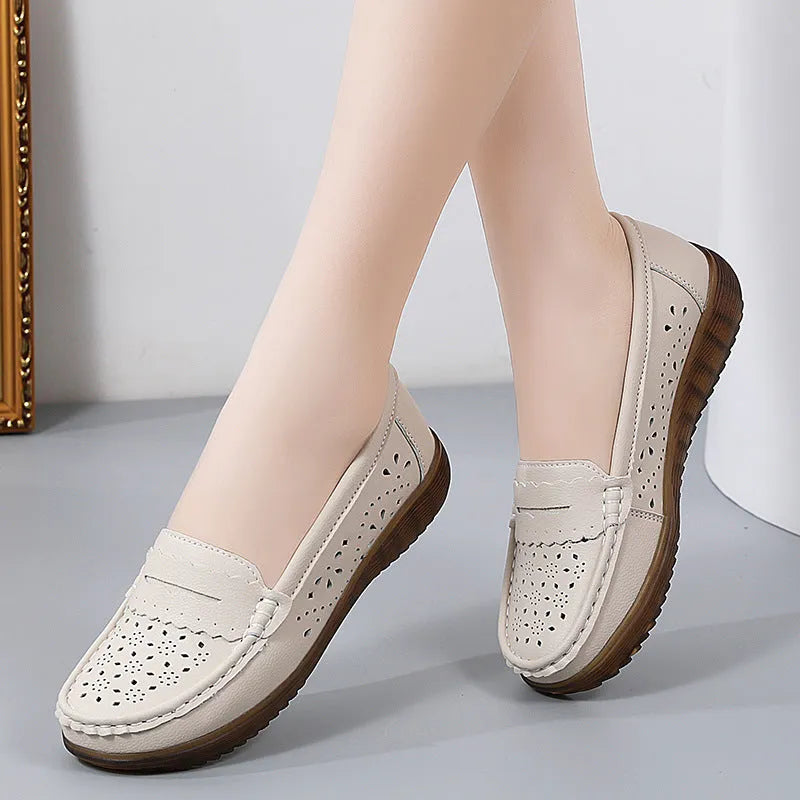 Women's flat shoes with breathable cutout upper, two-layer cowhide, and low heel in beige colour
