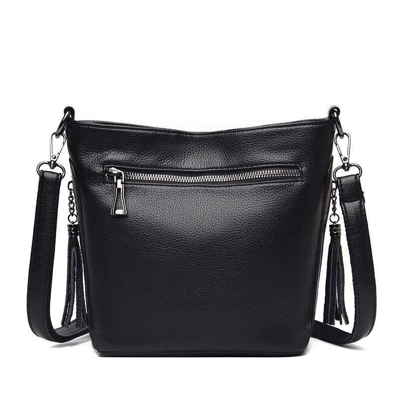 Women's large capacity soft PU leather bucket bag in five colours red green blue black yellow with slit pocket