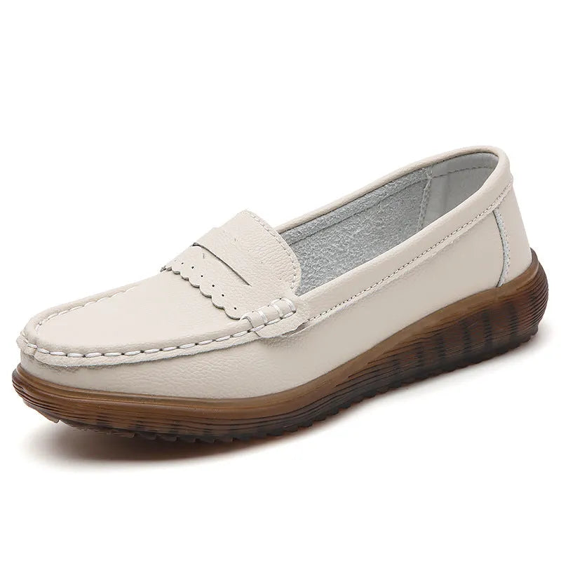 Women's flat shoes with breathable cutout upper, two-layer cowhide, and low heel in beige colour