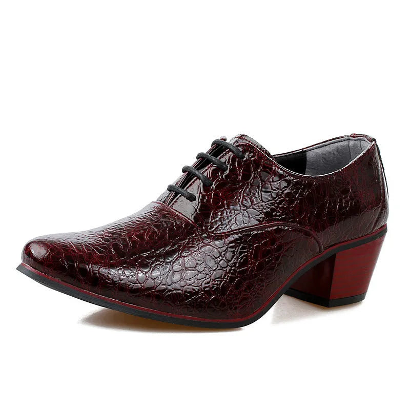 Men's casual pointed toe leather shoes in black with PU vamp and rubber sole