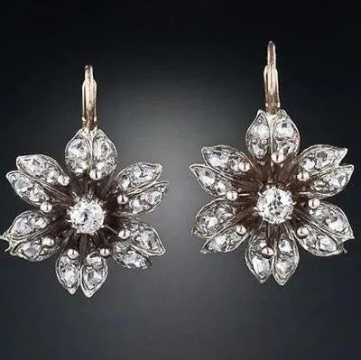 Women's retro fashion earrings with alloy construction and silver electroplated finish