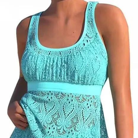 Women's solid colour two-piece swimsuit with hollow back and split briefs