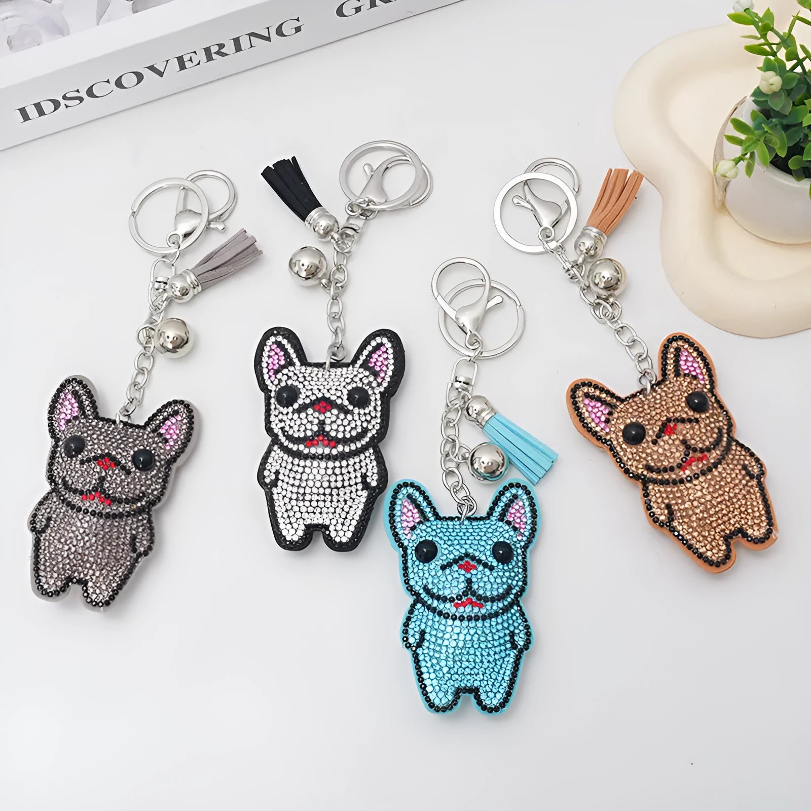 French dog cartoon rhinestone keychain pendant in caramel colour with alloy electroplating