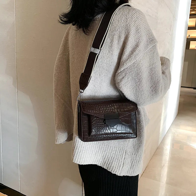 Vintage PU fabric crossbody bag showing dimensions and colour options