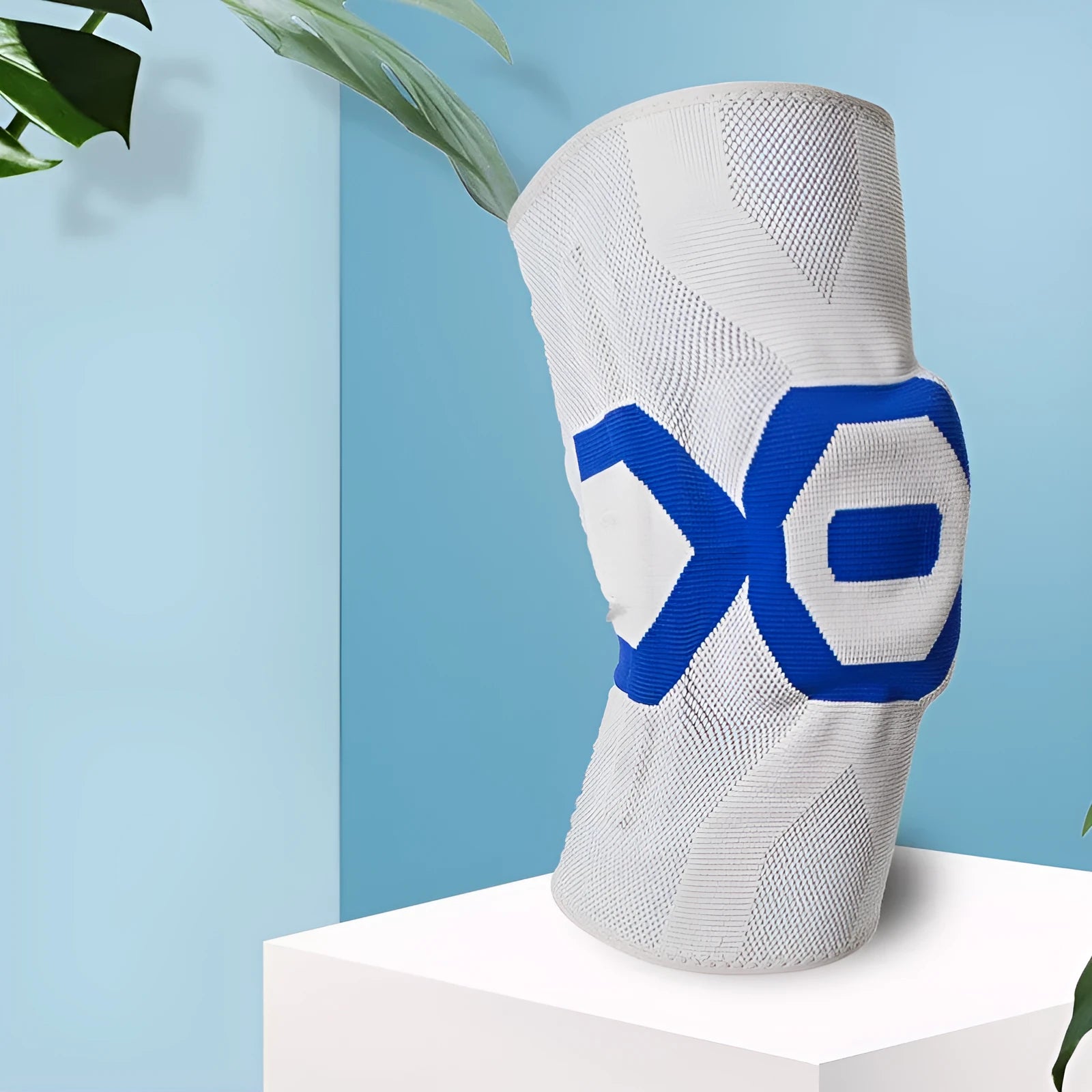 Men's silicone knee pad for sports protection in a two-tone colour option.