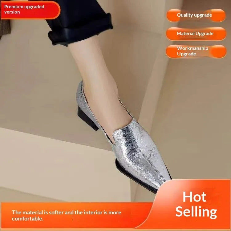 Women's solid colour pointed deep mouth kitten heel shoes with low heel and mid-top shaft