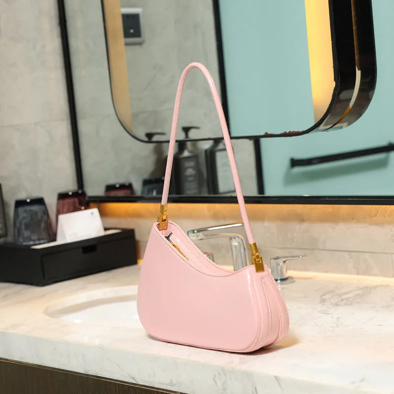 Women's retro oval underarm bag in PU leather with single shoulder strap and sandwich pockets