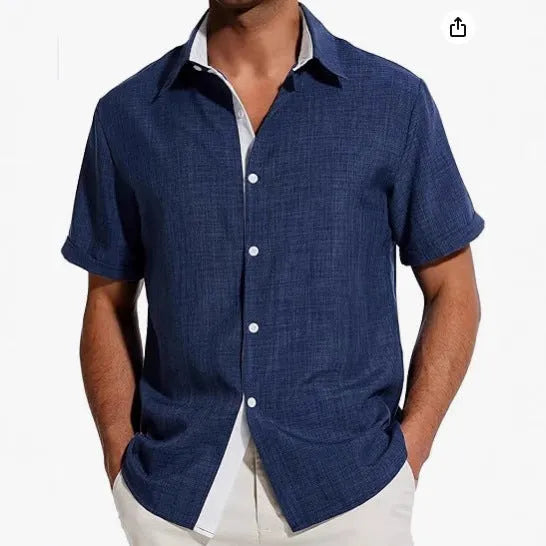 Men's short-sleeved floral shirt in polyester fabric showing regular fit and cardigan styling