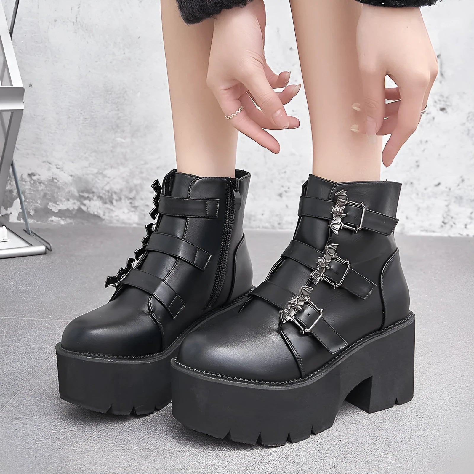 Black women's punk gothic Martin boots with side zipper and thick heel