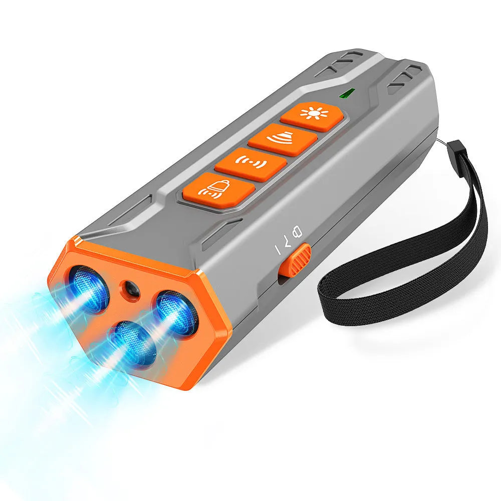 Three-head ultrasonic dog trainer in handheld ABS plastic case with adjustable controls