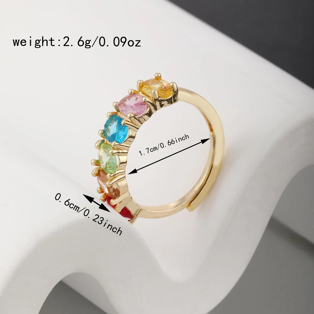 Women's adjustable gold-coloured zircon ring with simple retro design on copper band