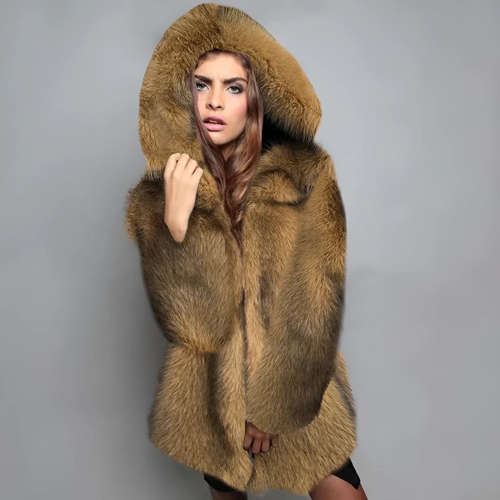Women's mid-length artificial fur coat in loose trendy style with regular sleeves