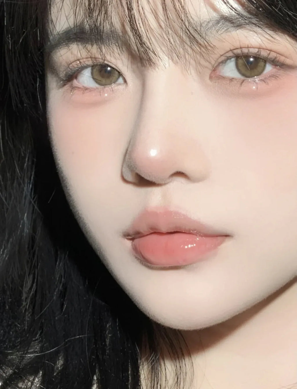 Transparent moisturizing honey lip gloss base in standard specification, custard and jelly options