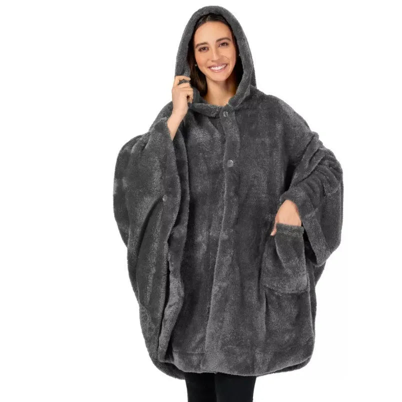 Super thick hooded polyester bathrobe in cardigan style with long sleeves