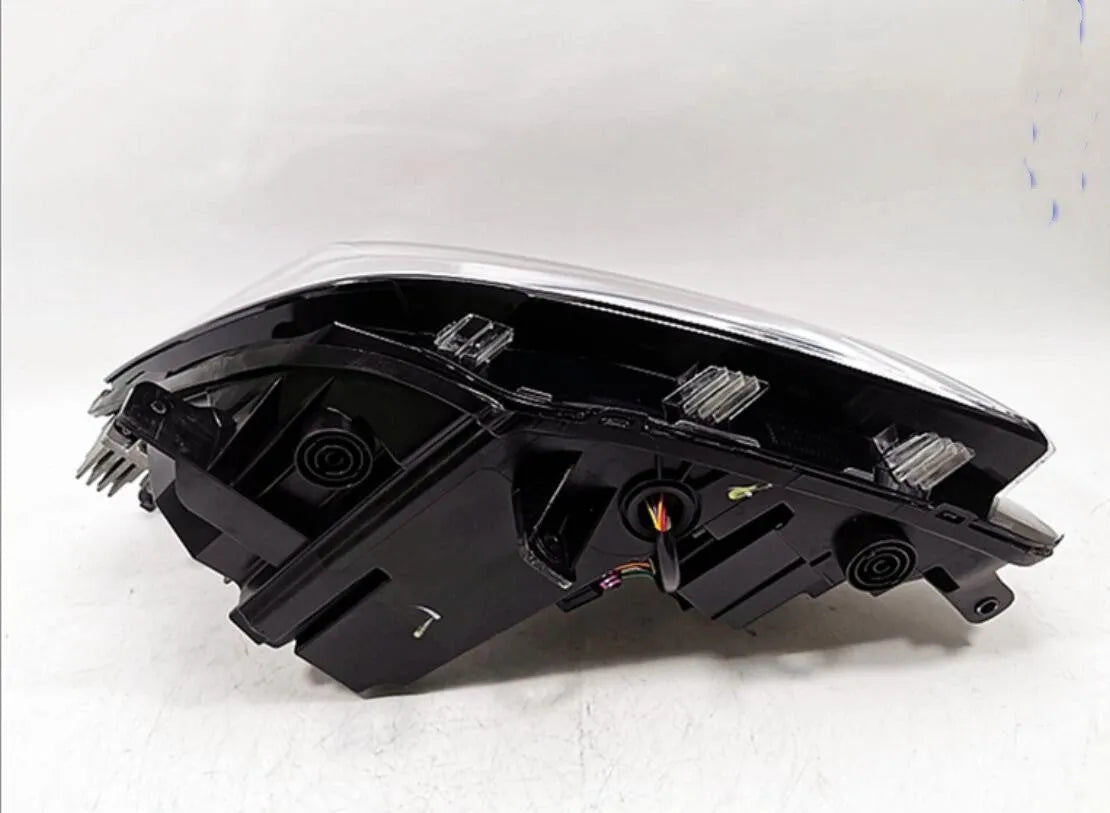 Replacement car headlight assembly for 2018-2021 models, showing 9-line design on left or right side.