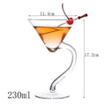 Transparent lead-free glass cocktail glass with seamless flat base and satin-board wall design
