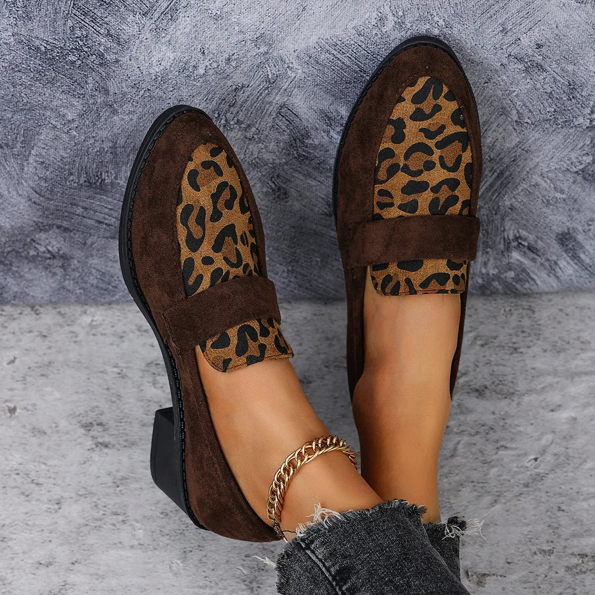 Leopard print suede slip-on shoes with a chunky heel and pointed toe in brown colour