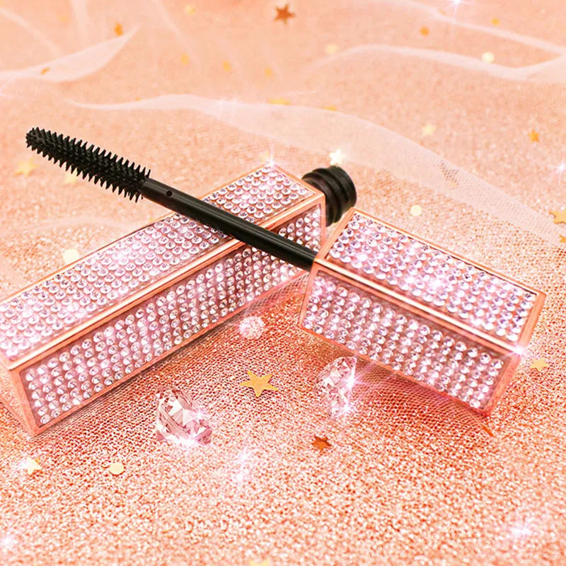 Long Shiny Warbling Mascara in Black 8g tube with brush
