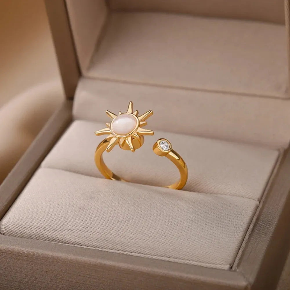 Women's simple geometric copper decompression ring with adjustable opening in gold finish