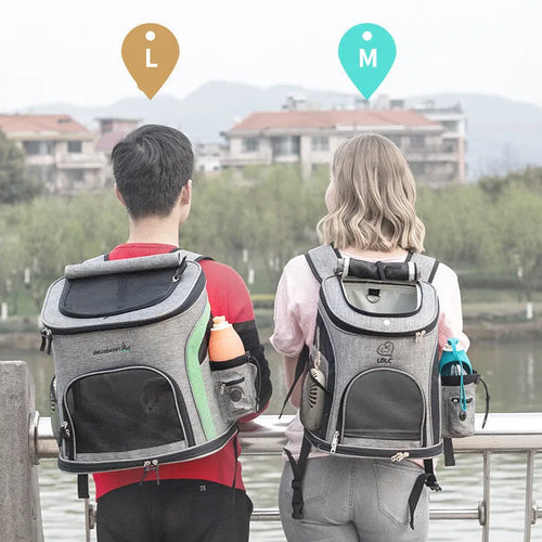 Breathable nylon pet backpack for pets up to 20 kg in grey colour with medium-to-hard structure
