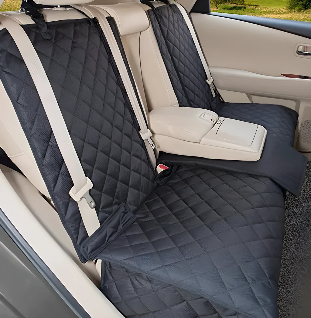 Black pet car seat cover with thick cushion and non-slip net on rear seat, 600D Oxford cloth, size 134.62 x 121.92 cm