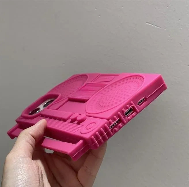 Pink silicone phone case with fall protection for iPhone 14 Pro, all-inclusive design