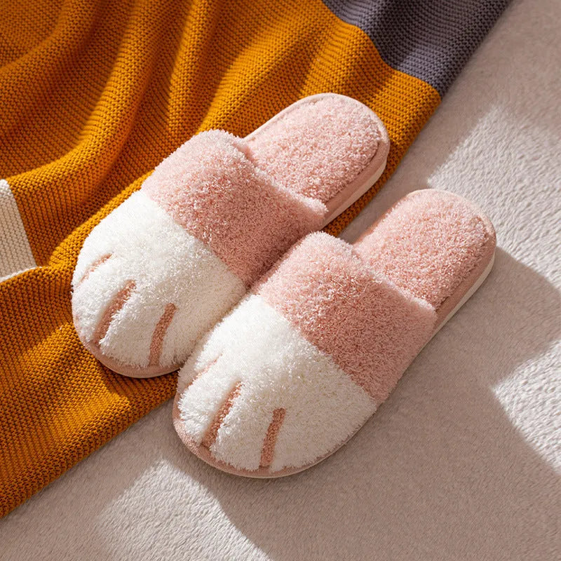 Furry paw slippers in caramel colour, suede upper with closed-toe Baotou style, non-slip PVC sole for indoor use