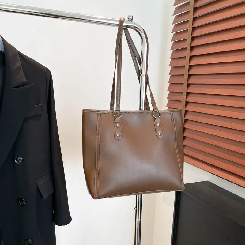 Korean style horizontal square shoulder underarm bag in PU leather with sandwich pocket design