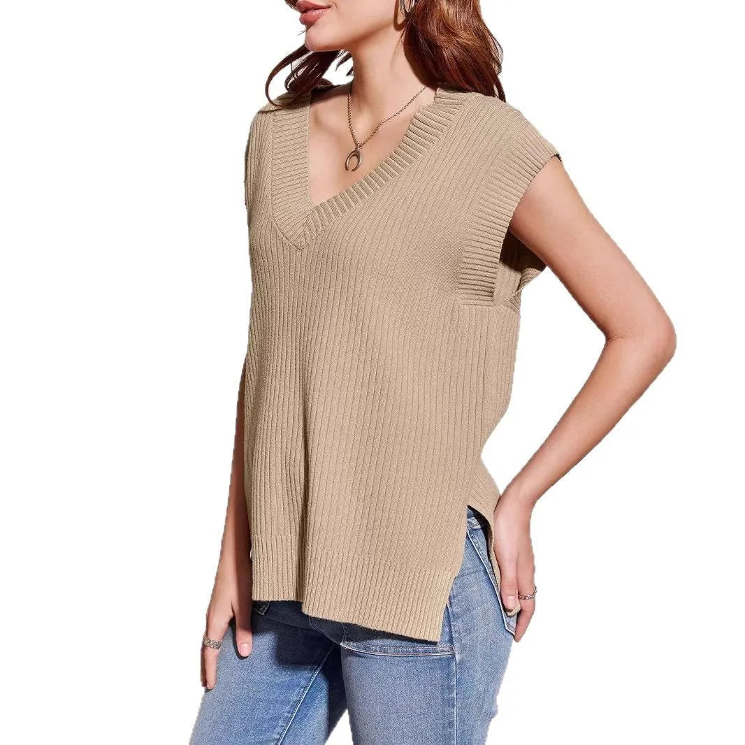 V-neck sleeveless loose pullover vest in camel viscose fibre with stripe pattern