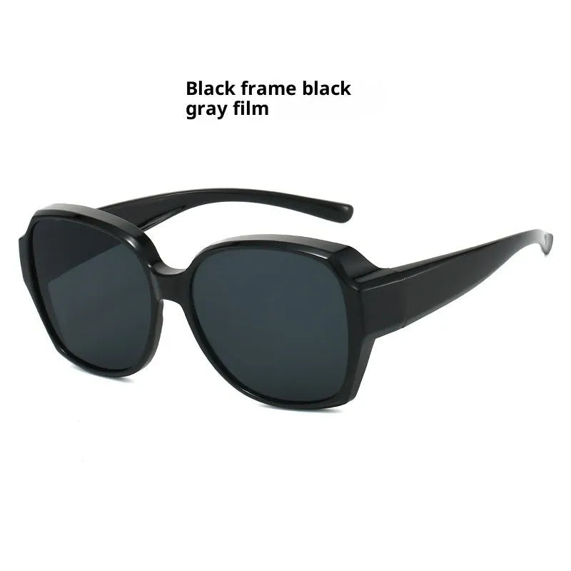 Large rim clip-on polarized sun glasses with black frame and black grey lens UV protection for women driving