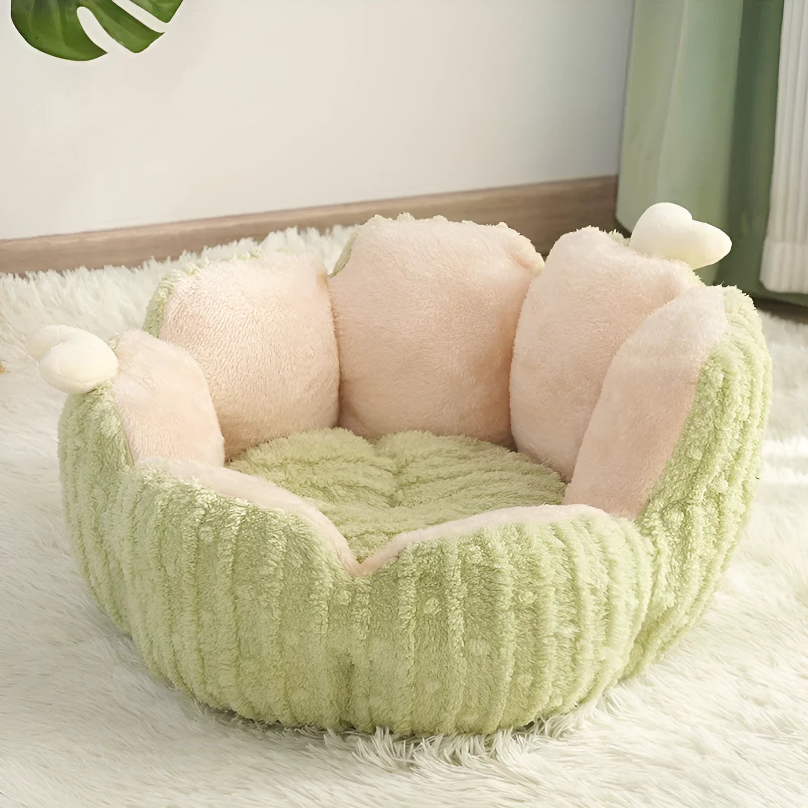Soft purple and green cactus-shaped cat litter kennel bed for dogs and cats in large and small sizes