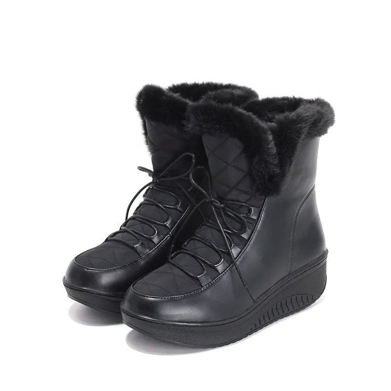 Women's black winter boots with 3cm platform heel and lace-up closure