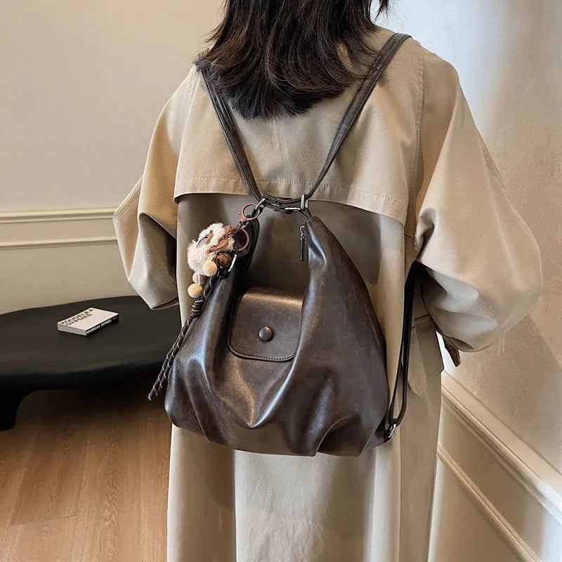 Textured PU leather one-shoulder bag in horizontal square shape with large capacity for daily commuting